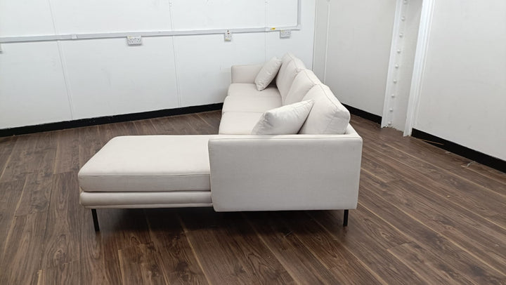 3 Seater Right Hand Facing Chaise Lounge Corner Sofa Cream Linen Fabric - W 262 cm x D 85 cm x H 76 cm