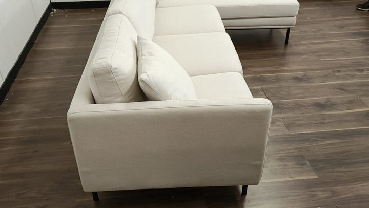 3 Seater Right Hand Facing Chaise Lounge Corner Sofa Cream Linen Fabric - W 262 cm x D 85 cm x H 76 cm