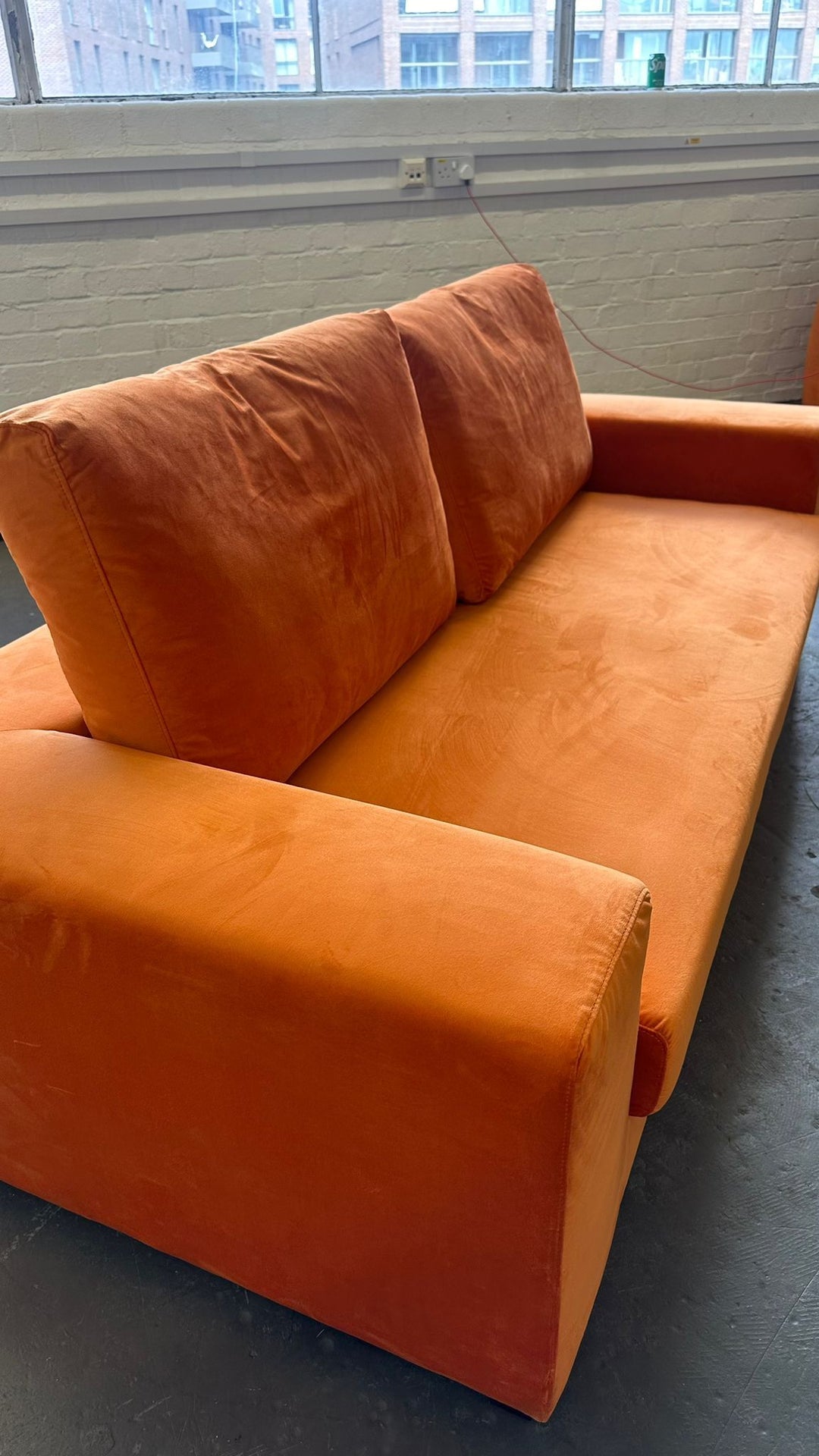 3 Seater Sofa Orange Velvet - W 190 cm x D 98 cm x H 79 cm