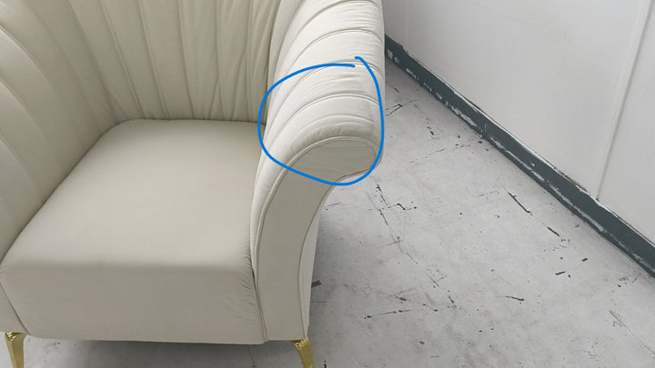 Armchair Cream Velvet - W 110 cm x D 90 cm x H 88 cm