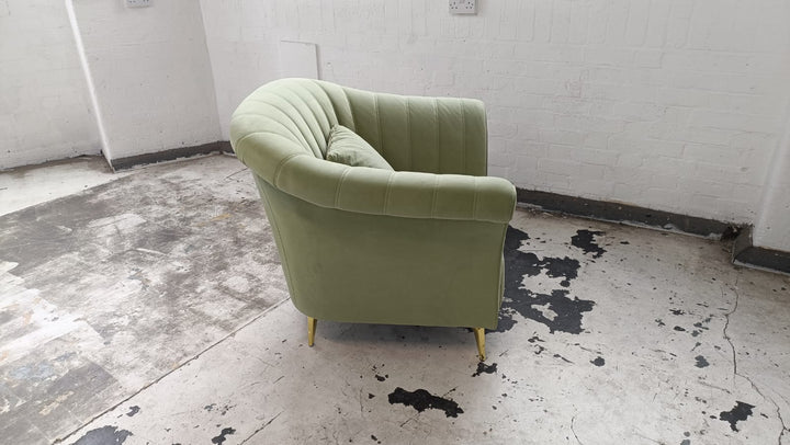 Armchair Lime Velvet - W 110 cm x D 90 cm x H 88 cm