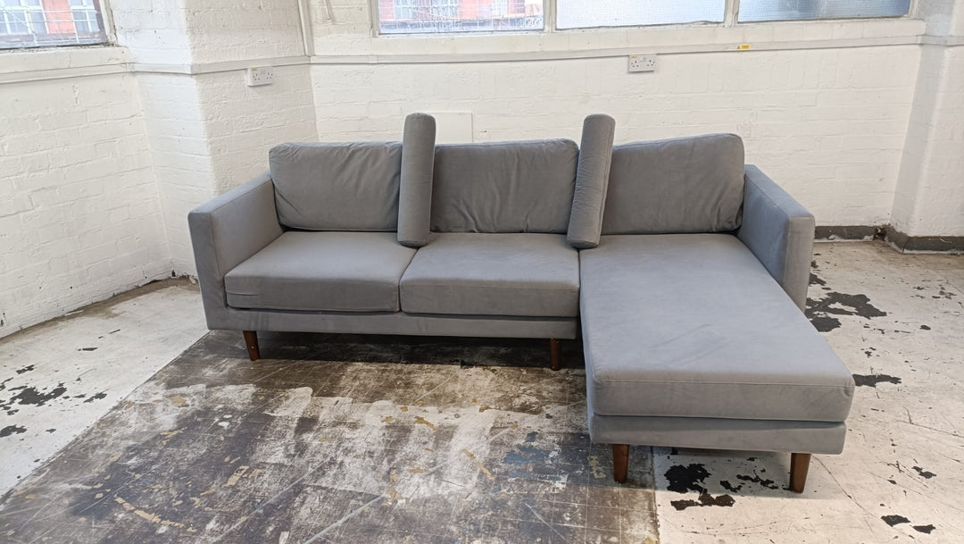 3 Seater Right Hand Facing Chaise Lounge Corner Sofa Grey Velvet - W 260 cm x D 88 cm x H 78 cm