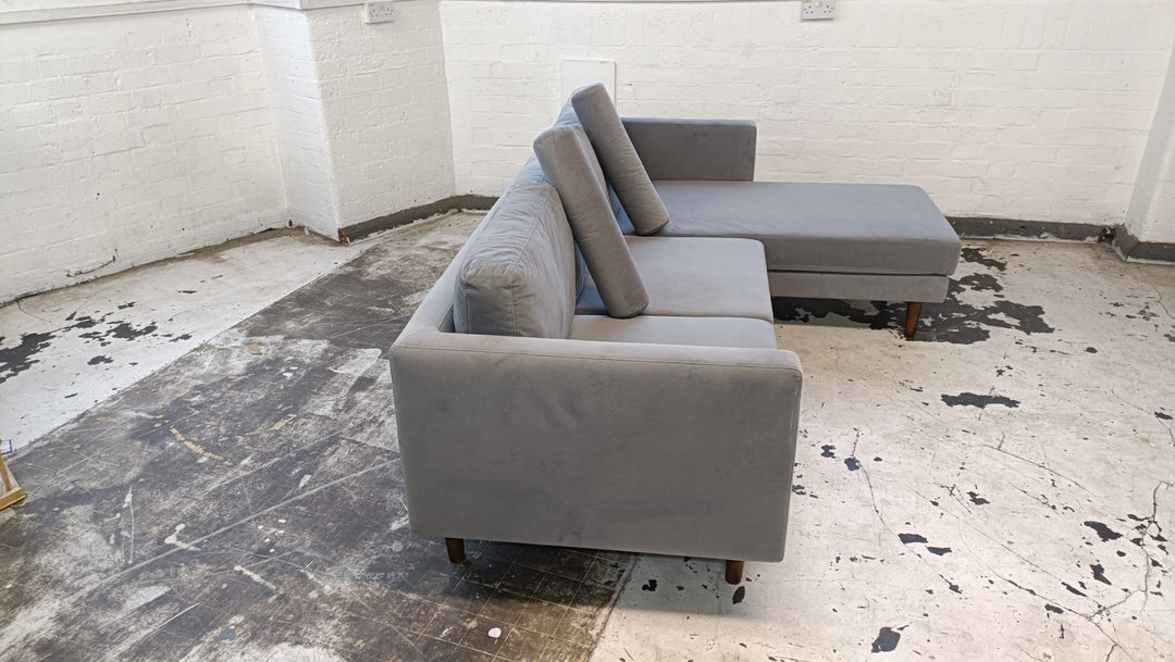 3 Seater Right Hand Facing Chaise Lounge Corner Sofa Grey Velvet - W 260 cm x D 88 cm x H 78 cm