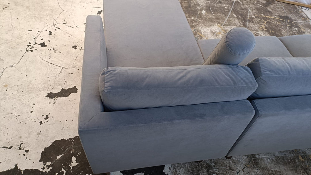 3 Seater Right Hand Facing Chaise Lounge Corner Sofa Grey Velvet - W 260 cm x D 88 cm x H 78 cm