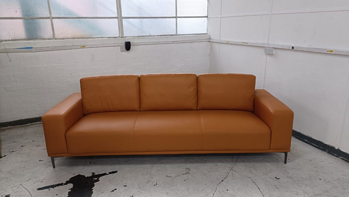 4 Seater Sofa Tan Brown Leather - W 254 cm x D 92 cm x H 82 cm