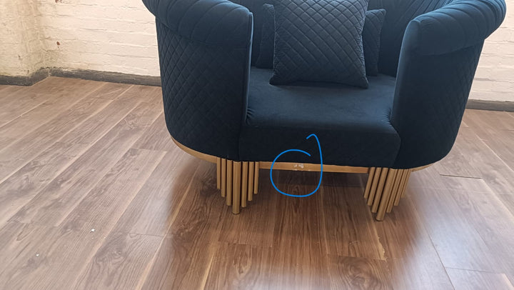Armchair Black Velvet - W 139 cm x D 95 cm x H 89 cm